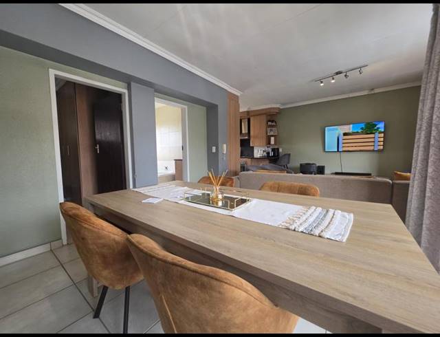 2 BEDROOM TOWNHOUSE FOR SALE IN MEYERSDAL